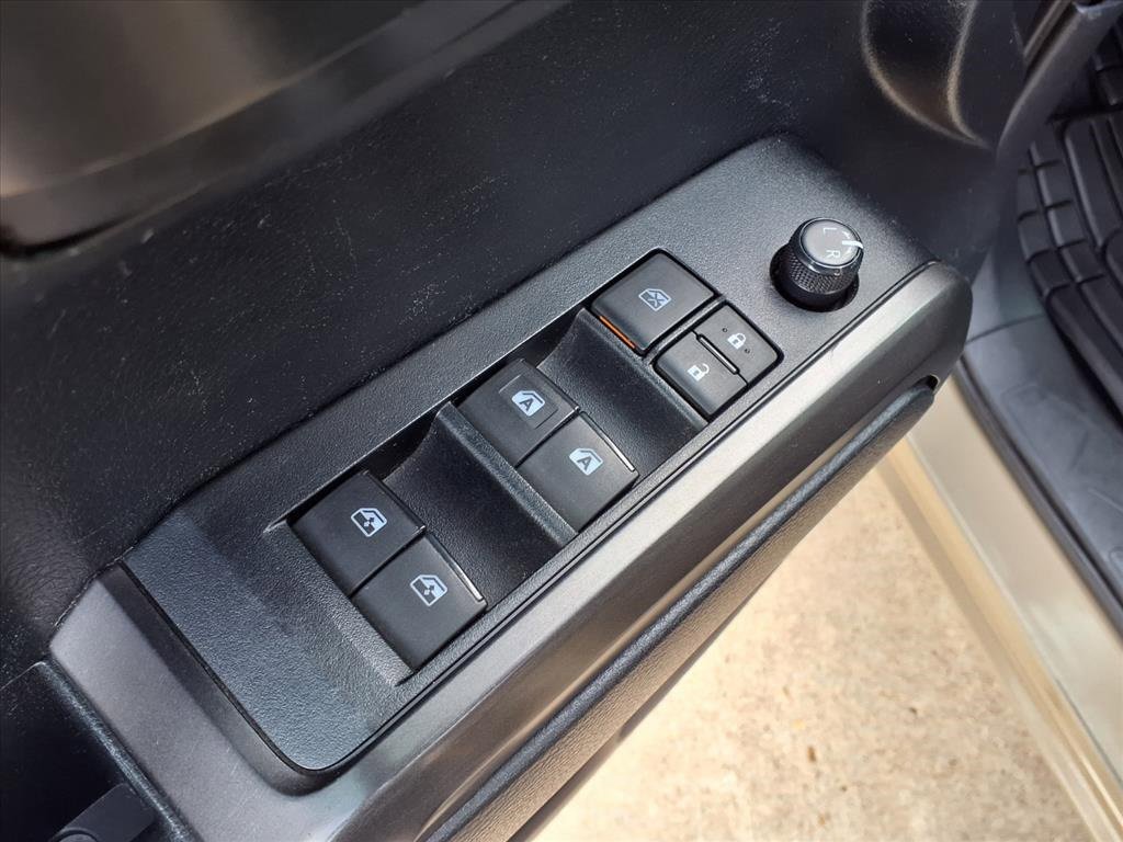 Used 2019 Toyota Tacoma TRD Sport w/ Technology Package image 24