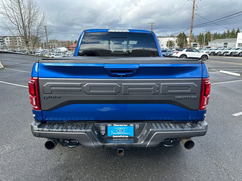Certified 2018 Ford F150 Raptor w/ Equipment Group 802A Luxury image 5