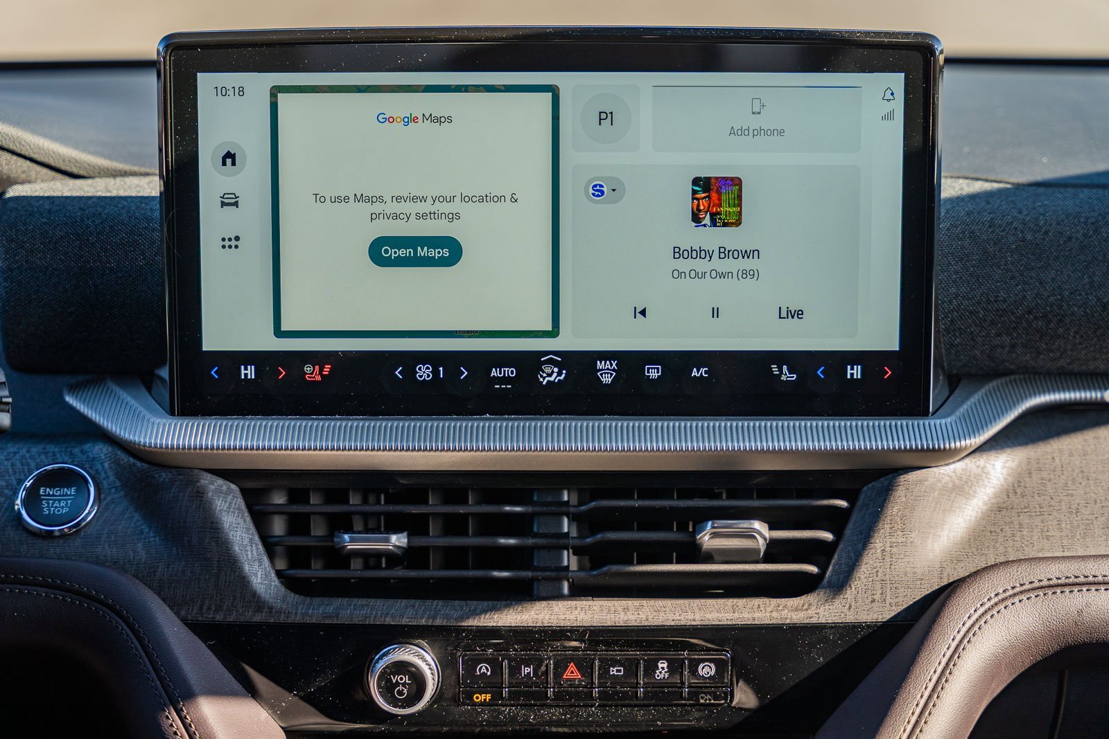 Certified 2025 Ford Explorer Platinum w/ Ultimate Package image 35