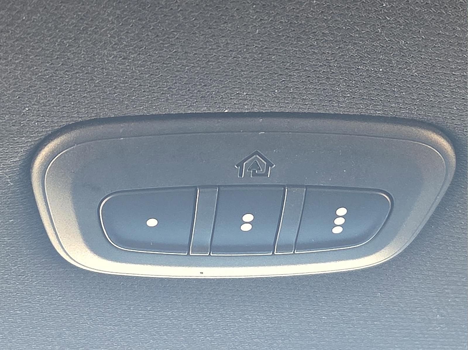 Used 2021 RAM 2500 Laramie image 22