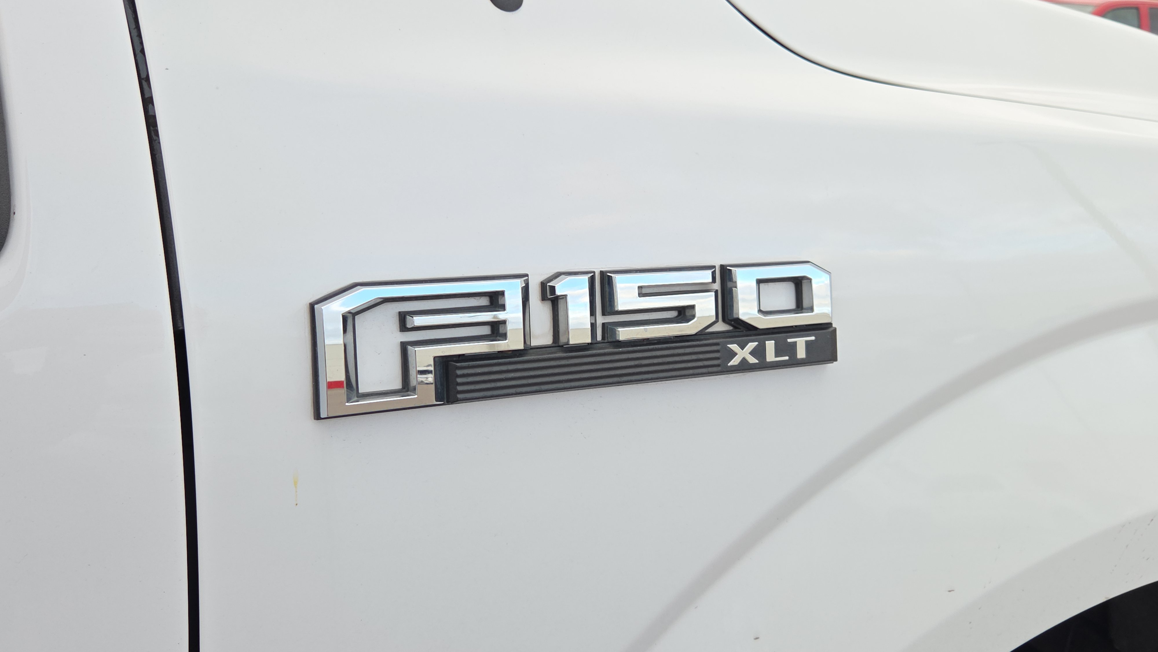 Certified 2018 Ford F150 XLT AWD/4WD image 5