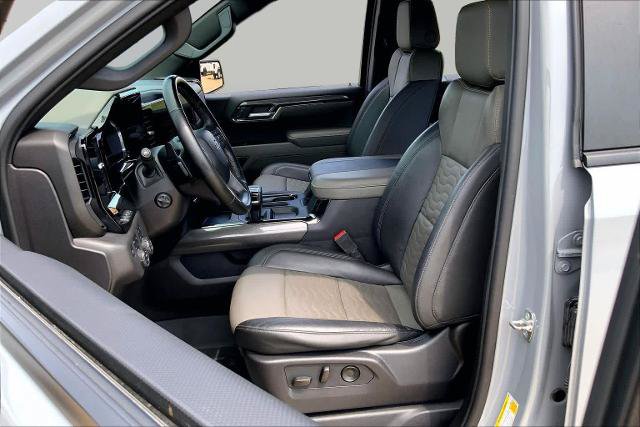 Used 2024 Chevrolet Silverado 1500 ZR2 w/ Technology Package AWD/4WD image 8