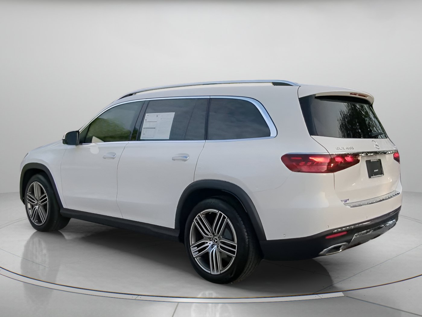 Used 2026 Mercedes-Benz GLS 450 4MATIC image 20