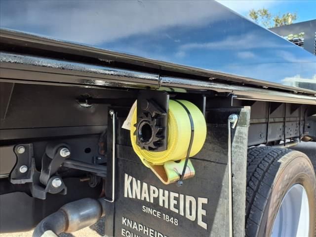 Certified 2024 Ford F550 2WD Regular Cab Super Duty image 31