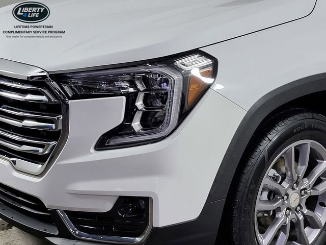 Used 2022 GMC Terrain SLT w/ Infotainment Package II AWD/4WD image 9