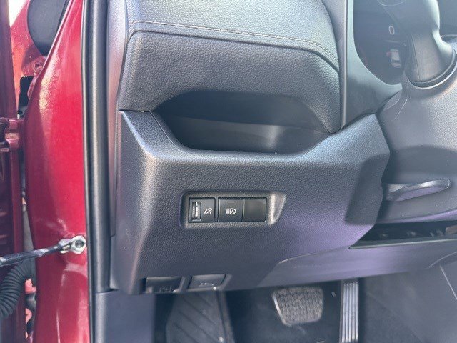 Used 2024 Toyota RAV4 LE image 13