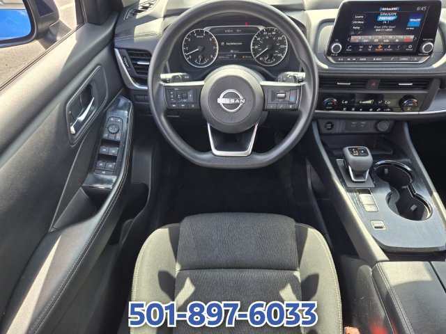 Used 2024 Nissan Rogue SV FWD image 10
