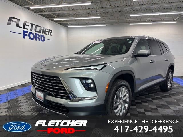 Used 2025 Buick Enclave Preferred w/ Power Package AWD/4WD image 1