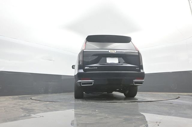 Used 2023 Cadillac Escalade Premium Luxury Platinum w/ Heavy-Duty Trailer Package AWD/4WD image 37