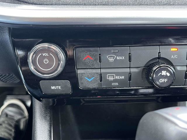 Used 2024 Jeep Compass Latitude AWD/4WD image 25