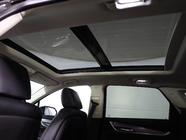 Used 2019 Cadillac XT5 Luxury AWD/4WD image 19
