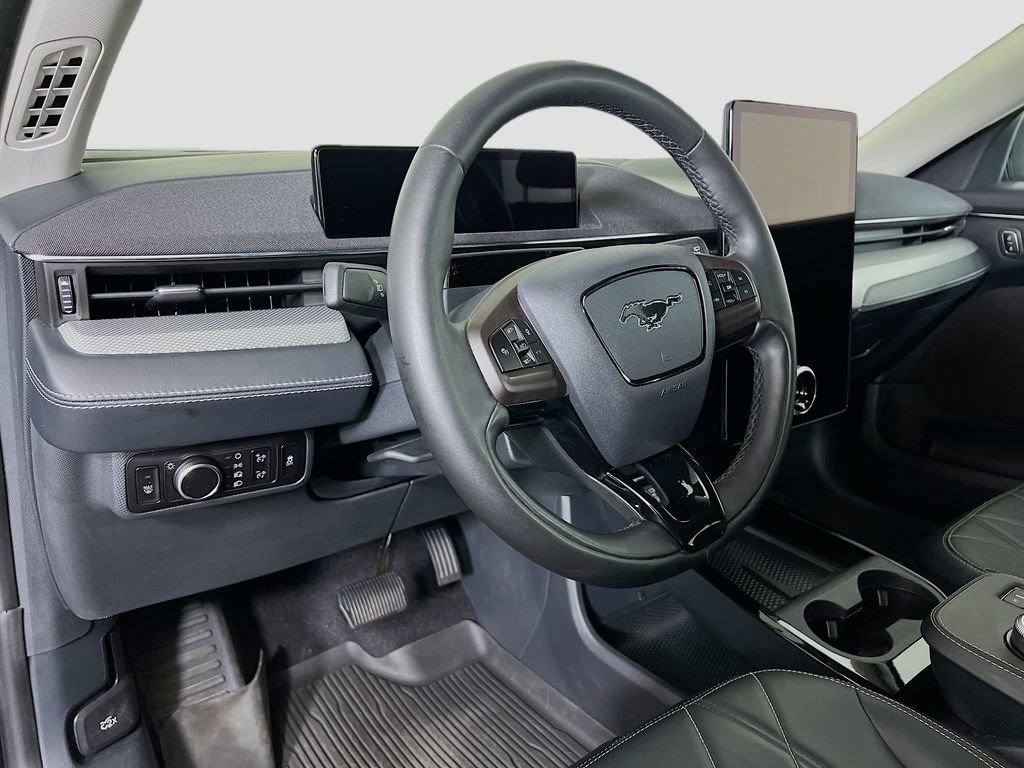 Certified 2023 Ford Mustang Mach-E Select AWD/4WD image 9