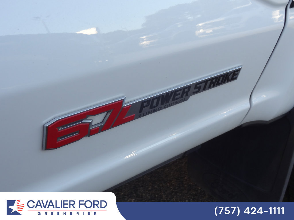 Certified 2025 Ford F350 Lariat w/ Lariat Ultimate Package AWD/4WD image 12