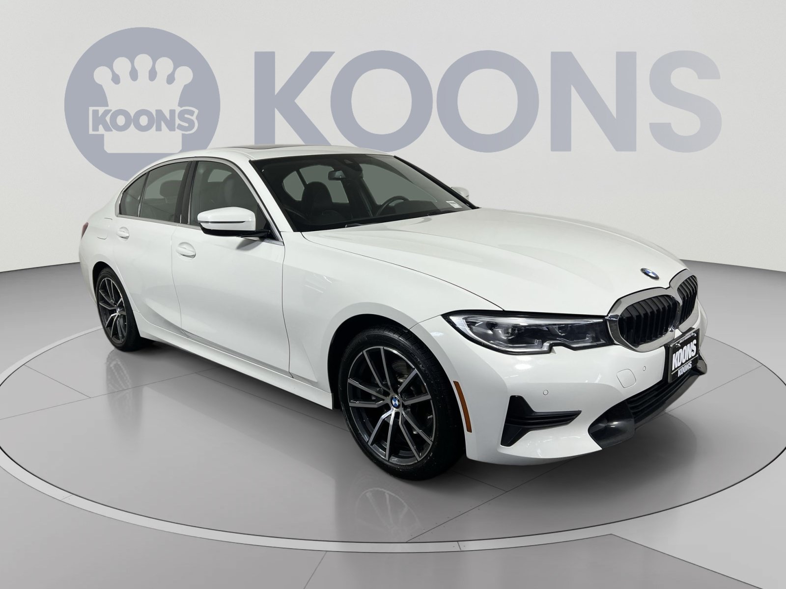 Used 2021 BMW 330i xDrive Sedan w/ Convenience Package AWD/4WD image 2