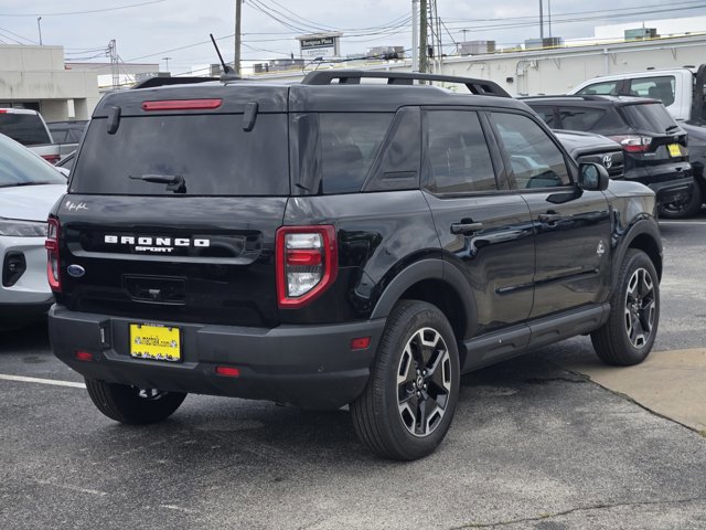 Certified 2024 Ford Bronco Sport Outer Banks w/ Tech Package AWD/4WD image 6
