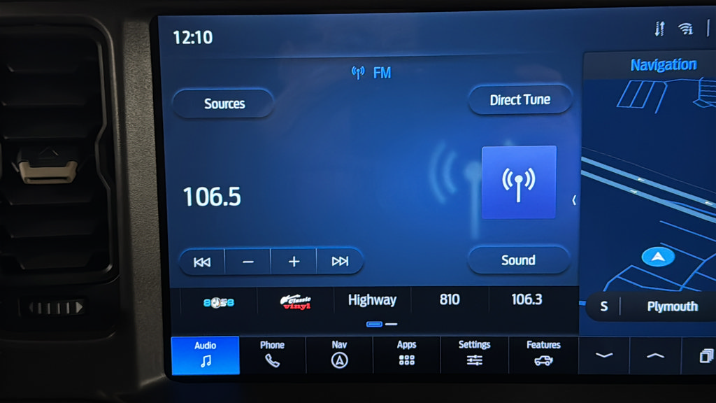 Certified 2025 Ford Bronco Badlands AWD/4WD image 29