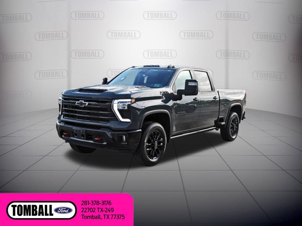 Used 2025 Chevrolet Silverado 2500 LTZ w/ Trail Boss Package AWD/4WD image 3