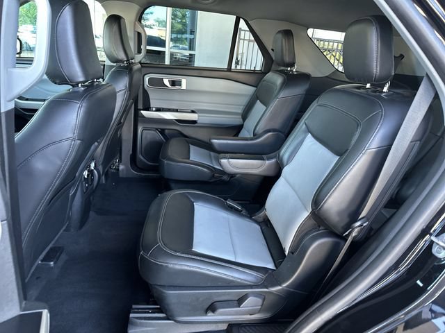 Certified 2022 Ford Explorer XLT w/ Equipment Group 202A AWD/4WD image 21