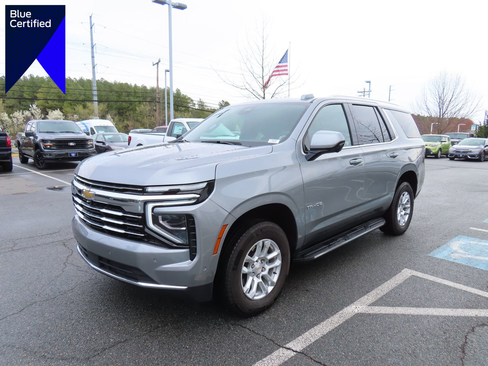 Used 2025 Chevrolet Tahoe LT image 1