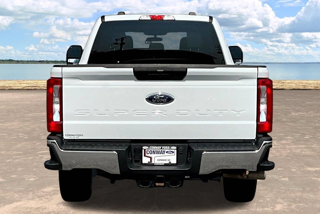 Certified 2025 Ford F250 XLT AWD/4WD image 7