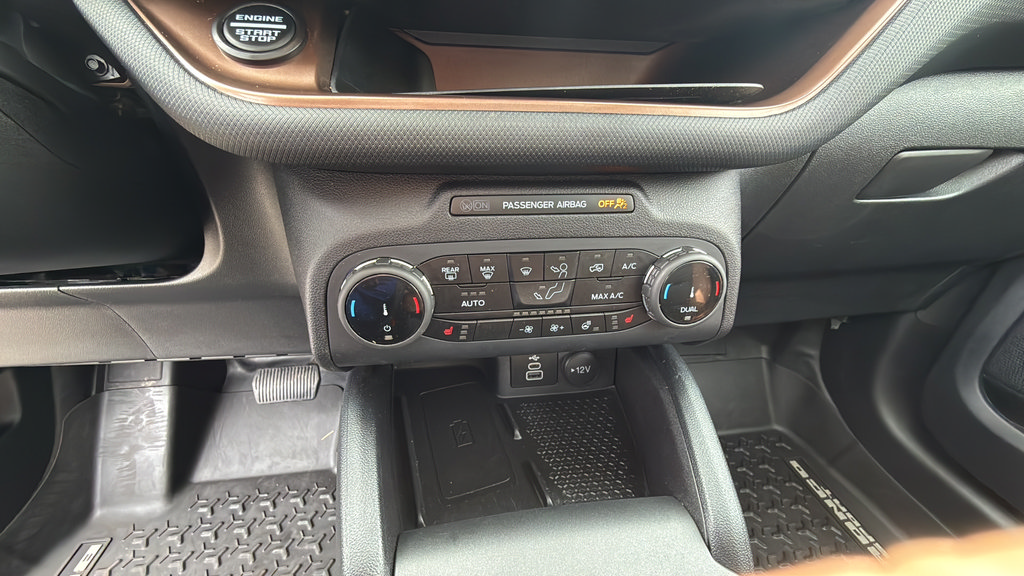 Certified 2024 Ford Bronco Sport Badlands w/ Premium Package AWD/4WD image 28