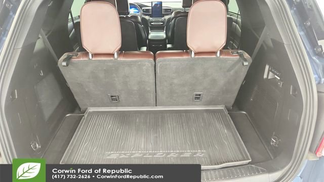 Certified 2020 Ford Explorer Platinum w/ Premium Technology Package image 23