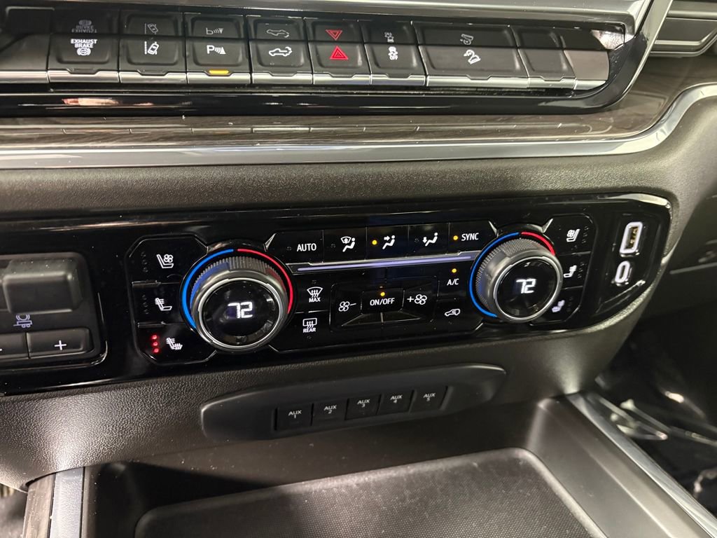 Used 2024 Chevrolet Silverado 2500 LTZ w/ LTZ Premium Package image 21