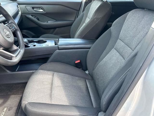 Used 2024 Nissan Rogue SV FWD image 21