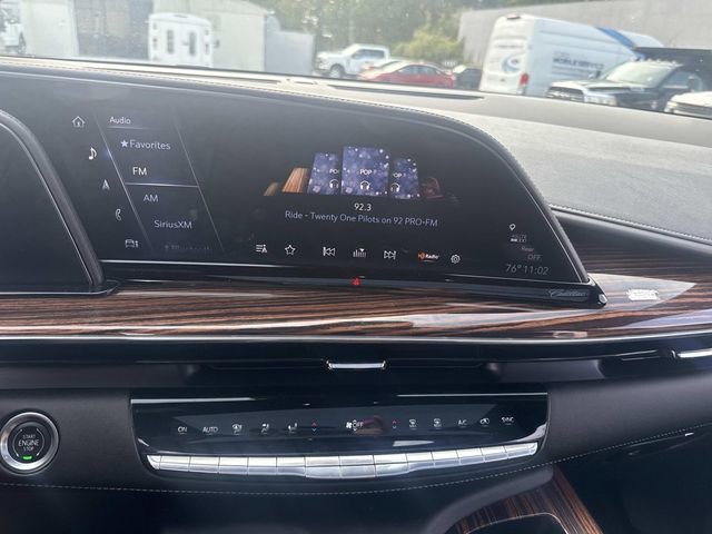 Used 2021 Cadillac Escalade Premium Luxury image 24