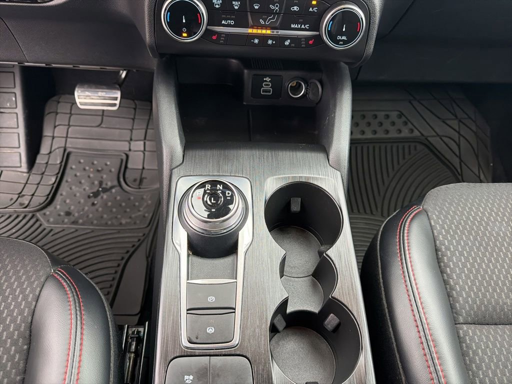 Certified 2024 Ford Escape ST-Line w/ Equipment Group 301A image 29