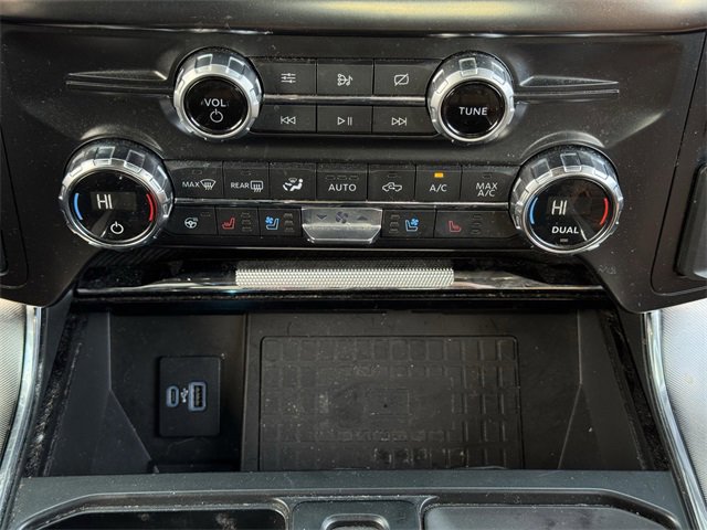 Certified 2021 Ford F150 Platinum w/ Equipment Group 701A High image 19