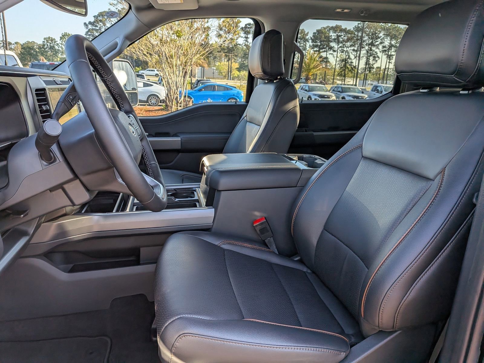 Certified 2026 Ford F250 Lariat w/ Black Appearance Package image 12