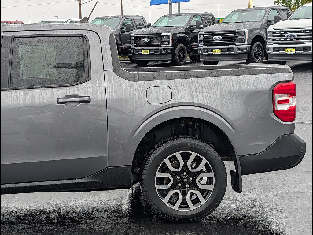 Certified 2022 Ford Maverick Lariat w/ Lariat Luxury Package FWD image 12