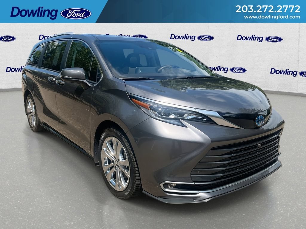 Used 2024 Toyota Sienna Platinum