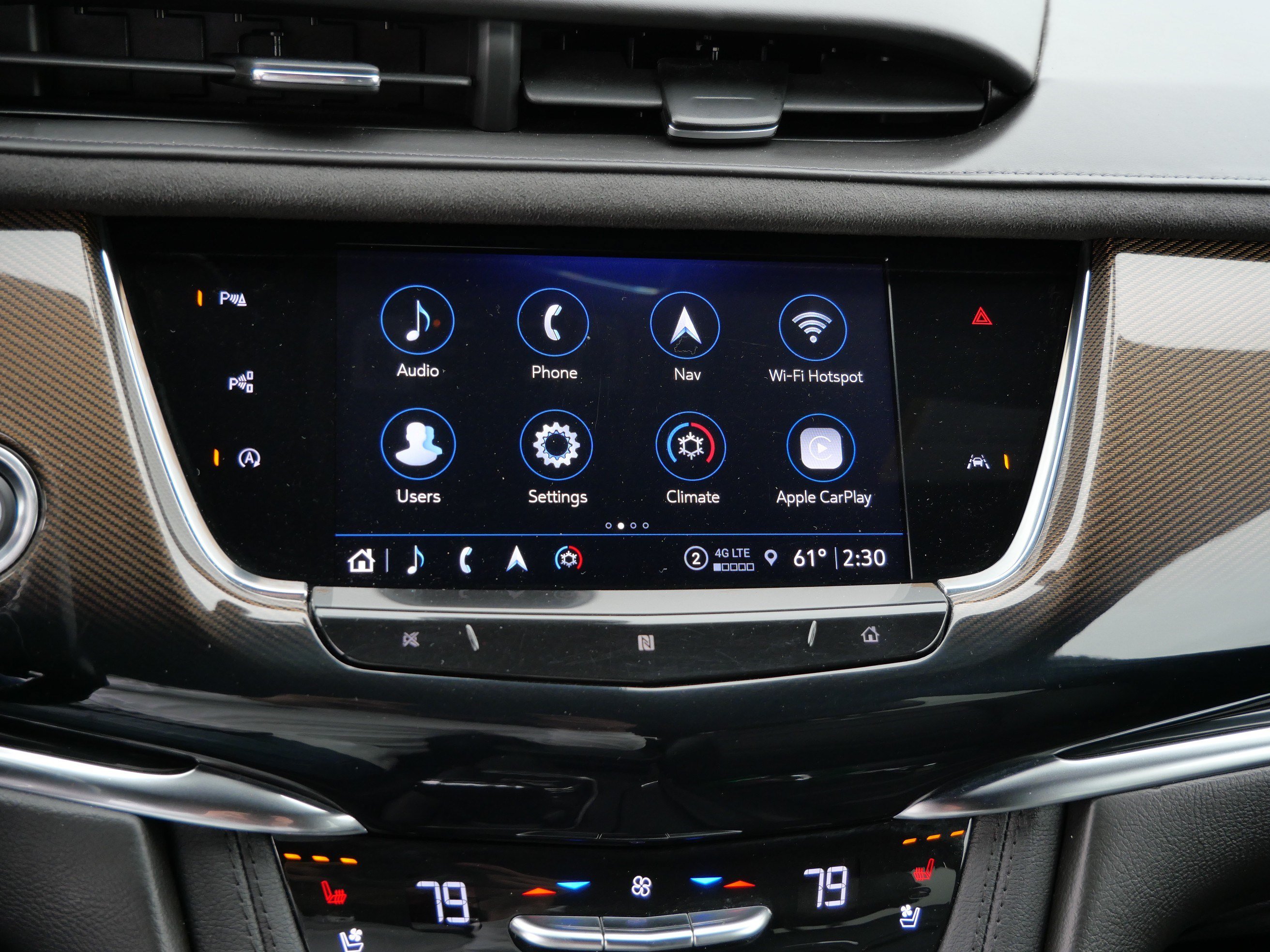 Used 2021 Cadillac XT6 Premium Luxury w/ Platinum Package AWD/4WD image 22