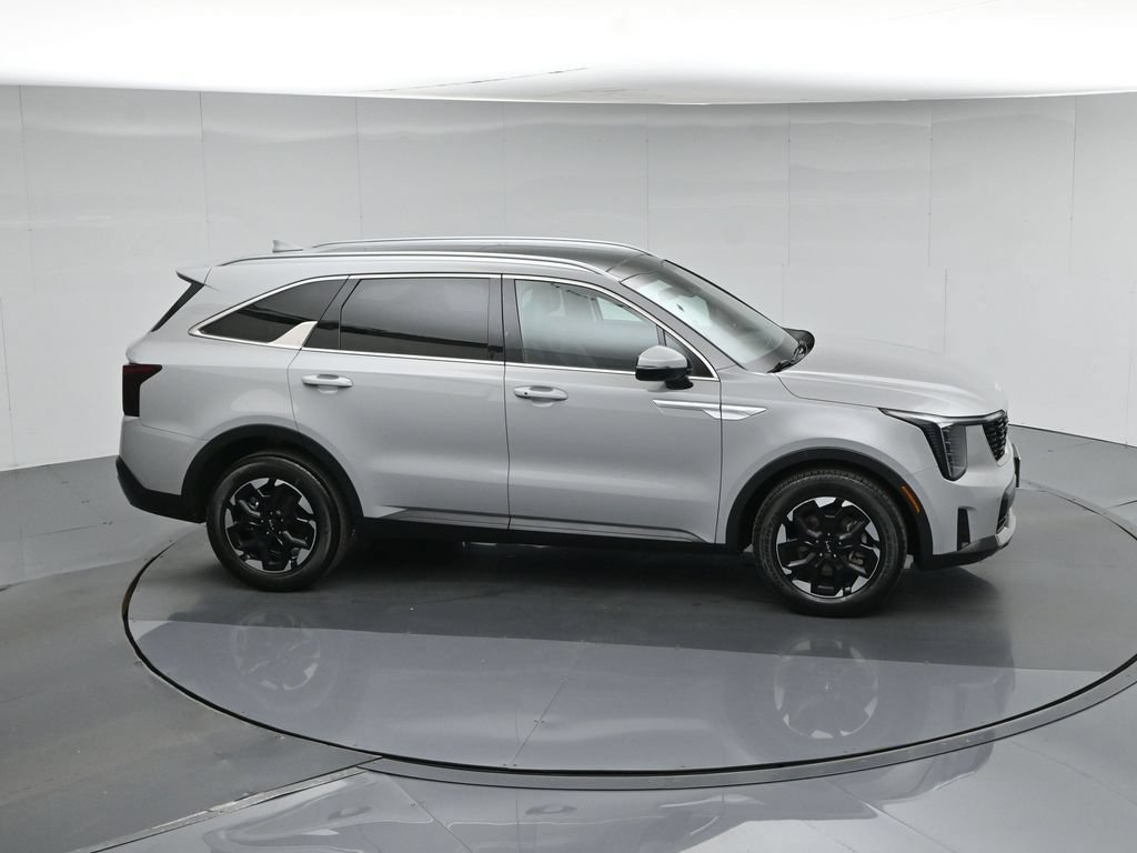 Used 2025 Kia Sorento S w/ Panoramic Sunroof Package FWD image 59