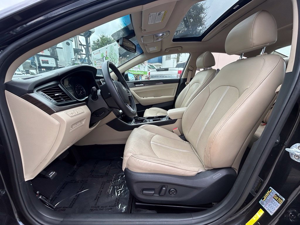 Used 2018 Hyundai Sonata Limited w/ Cargo Package FWD image 11