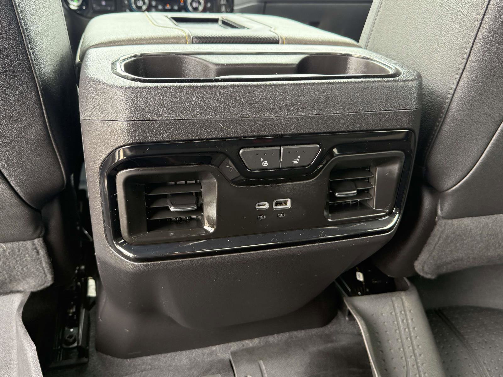 Used 2022 Chevrolet Silverado 1500 ZR2 w/ Technology Package AWD/4WD image 7