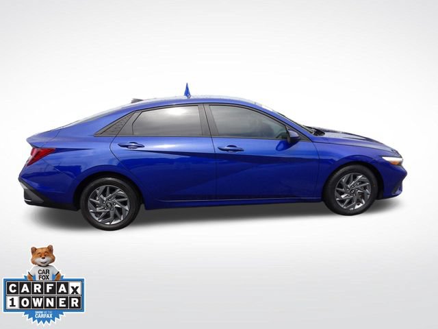 Used 2024 Hyundai Elantra SEL FWD image 15