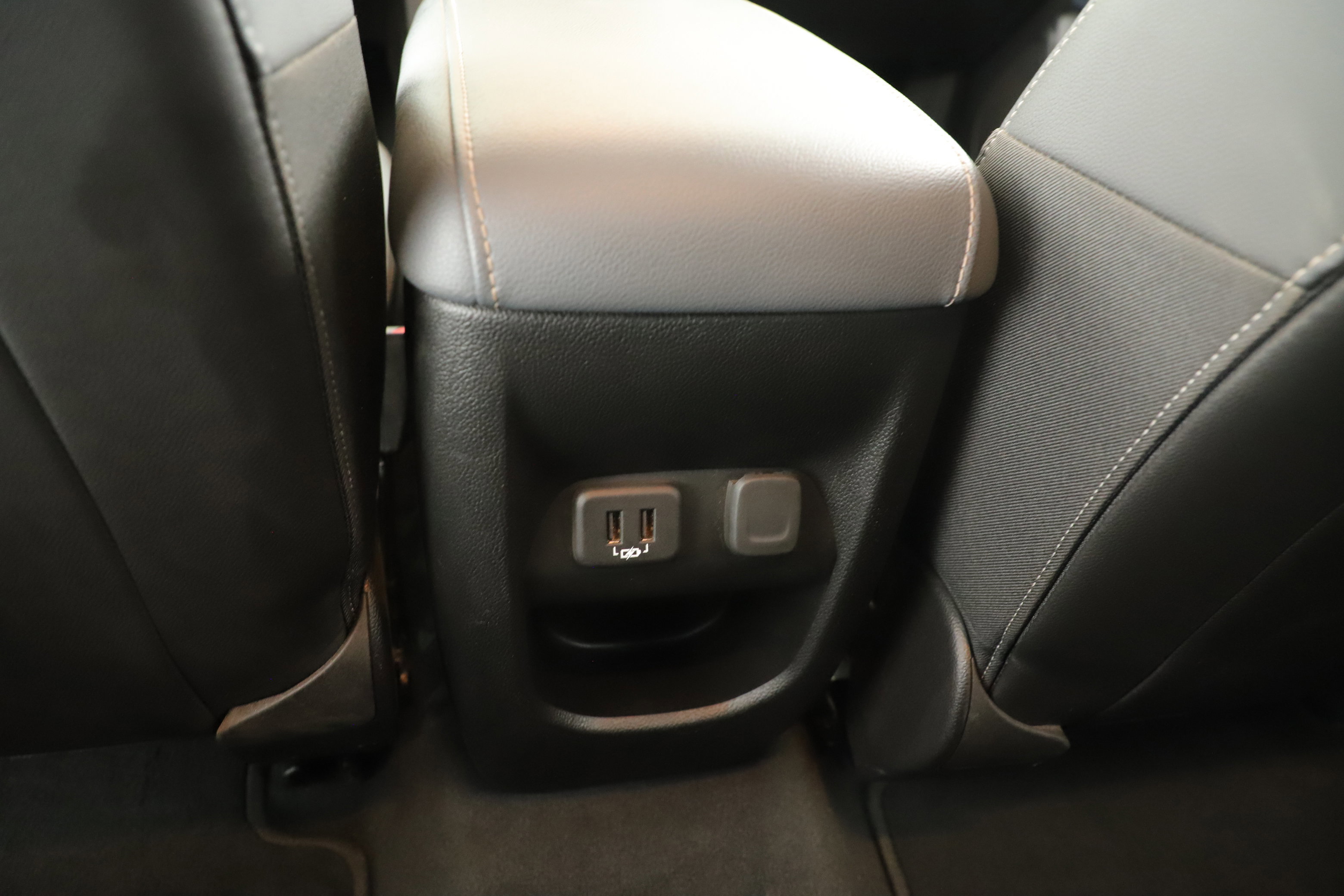 Used 2021 Chevrolet Colorado Z71 image 25