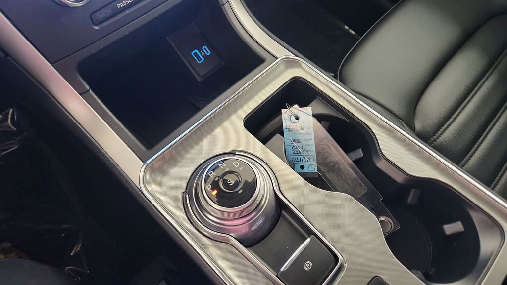 Certified 2022 Ford Edge SEL w/ Convenience Package image 27