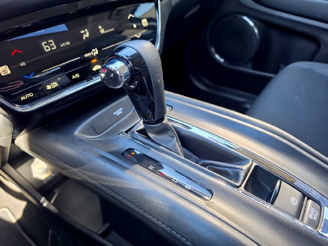 Used 2022 Honda HR-V EX image 24