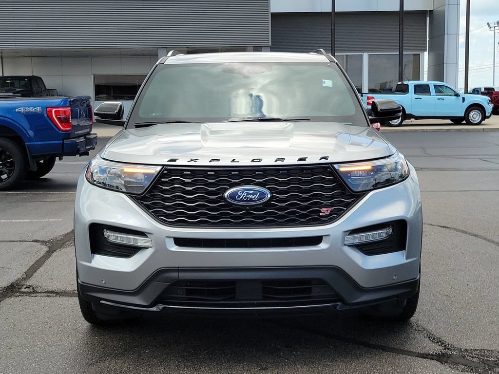 Certified 2021 Ford Explorer ST w/ Equipment Group 401A AWD/4WD image 2