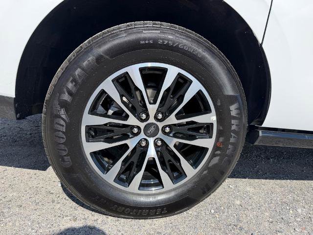 Certified 2025 Ford Expedition Max Platinum AWD/4WD image 11
