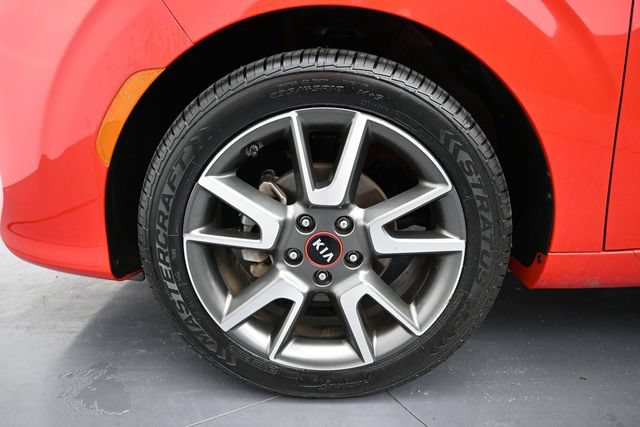 Used 2021 Kia Soul GT-Line FWD image 11