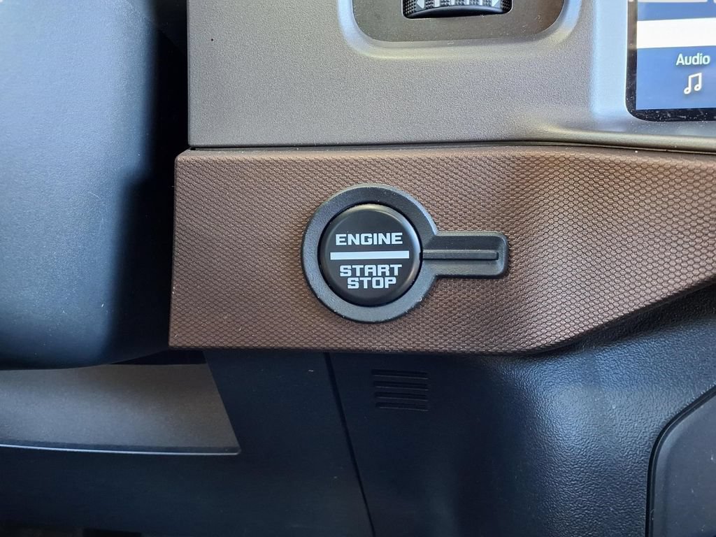 Certified 2023 Ford Bronco Outer Banks AWD/4WD image 13