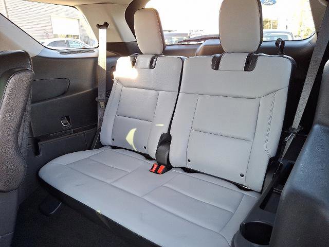 Certified 2021 Ford Explorer XLT w/ Equipment Group 202A image 11