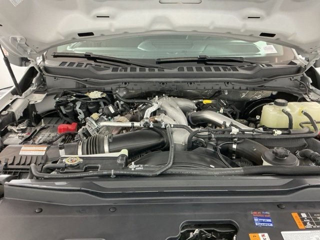 Certified 2025 Ford F350 Lariat w/ Black Appearance Package image 34