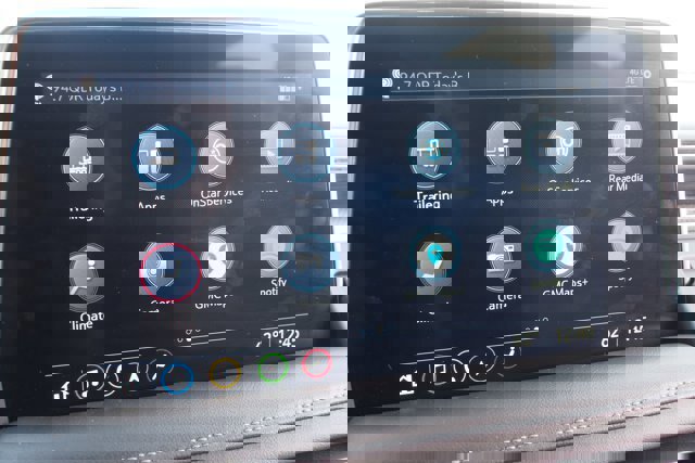 Used 2021 GMC Yukon SLT w/ SLT Luxury Plus Package image 33