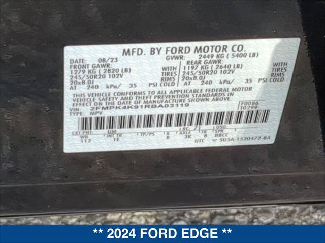Certified 2024 Ford Edge Titanium w/ Equipment Group 301A AWD/4WD image 24